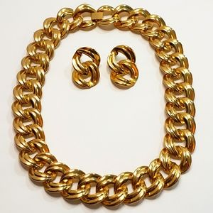 Vintage Gold Tone Link Necklace and Earring Set